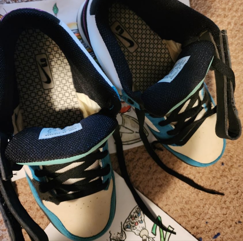 Nike 6.0 Morgans, size 10, Blue with purple - Picture 9 of 10